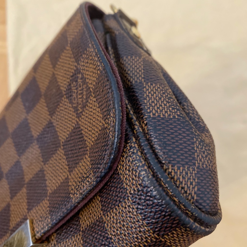 Louis Vuitton Favorite Handbag Damier Ebene LV - Picture 4 of 5